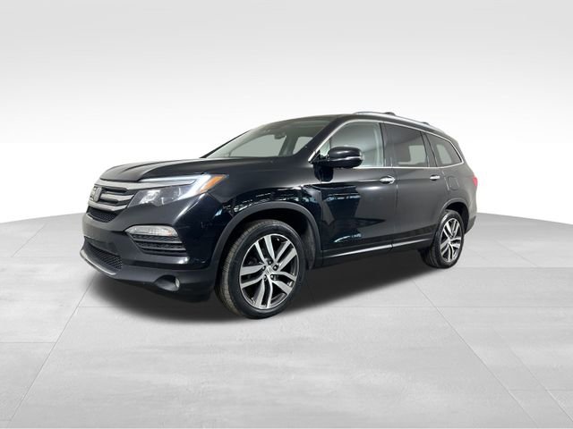 Used 2017 Honda Pilot Elite image 2