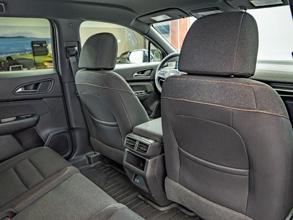 Used 2024 Honda Prologue EX image 37