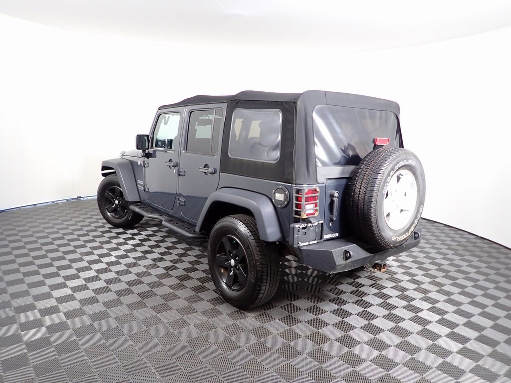 Used 2018 Jeep Wrangler Unlimited Sport S image 9