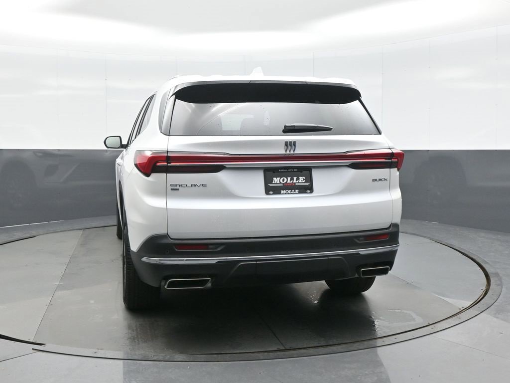 Used 2025 Buick Enclave Preferred w/ Power Package image 6