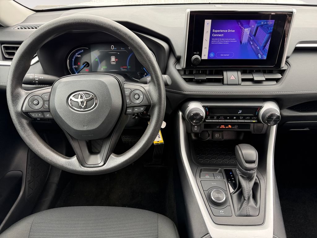 Certified 2024 Toyota RAV4 LE AWD/4WD image 10