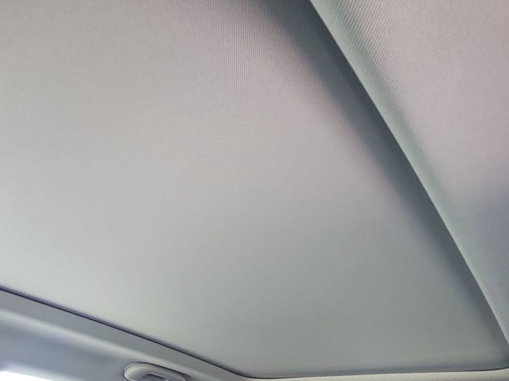 Used 2022 Jeep Compass Trailhawk w/ Sun and Sound Group image 25