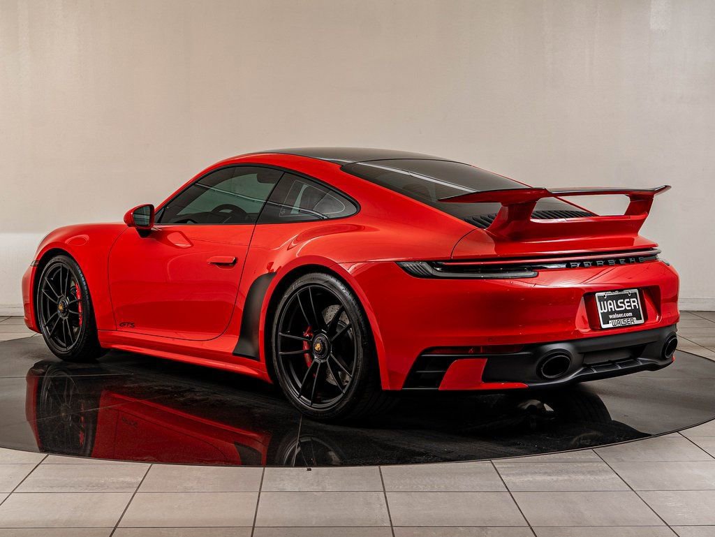 Certified 2024 Porsche 911 Carrera GTS RWD image 3