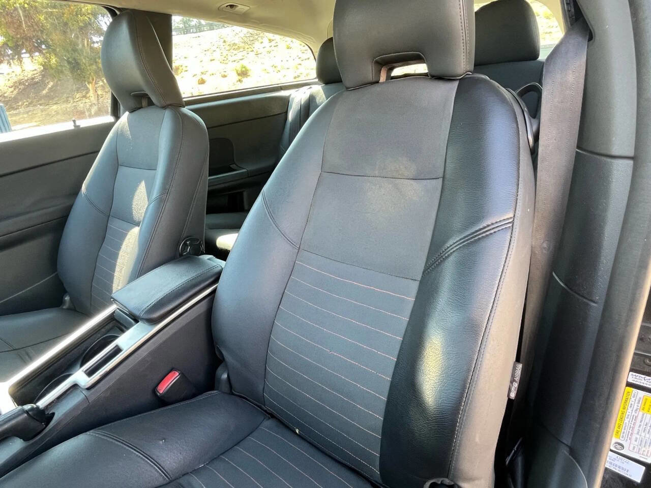 Used 2011 Volvo C30 T5 w/ Preferred Pkg image 17