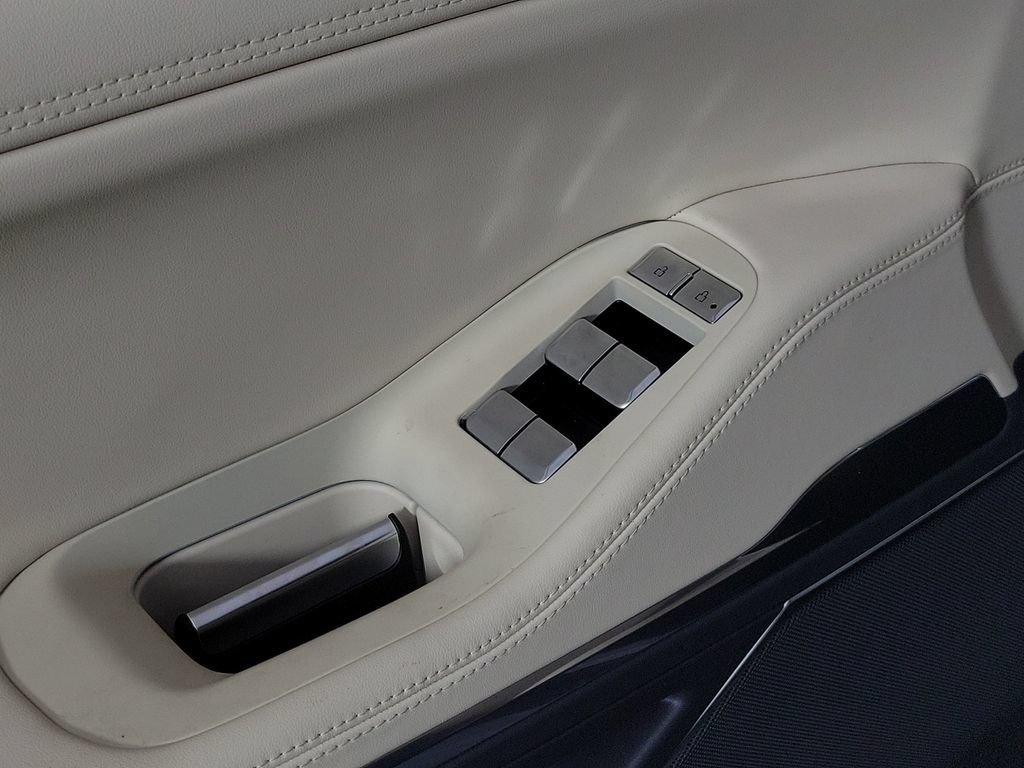 New 2027 Lincoln Navigator Premiere RWD image 22