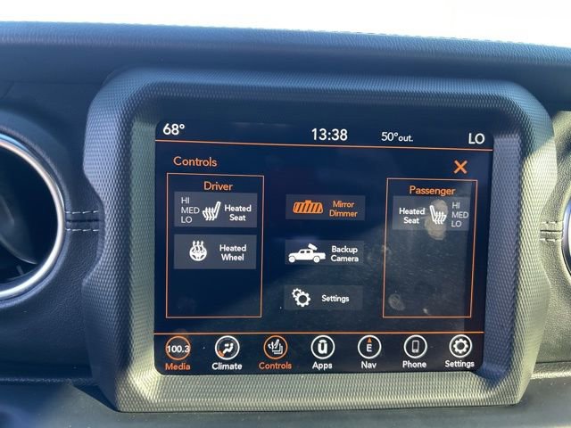 Used 2021 Jeep Gladiator Overland w/ Popular Equipment Package image 24