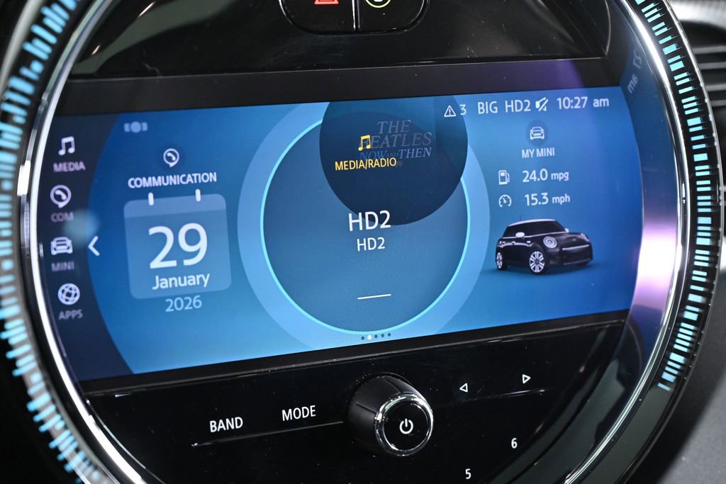 Certified 2023 MINI Cooper 4-Door Hardtop image 13