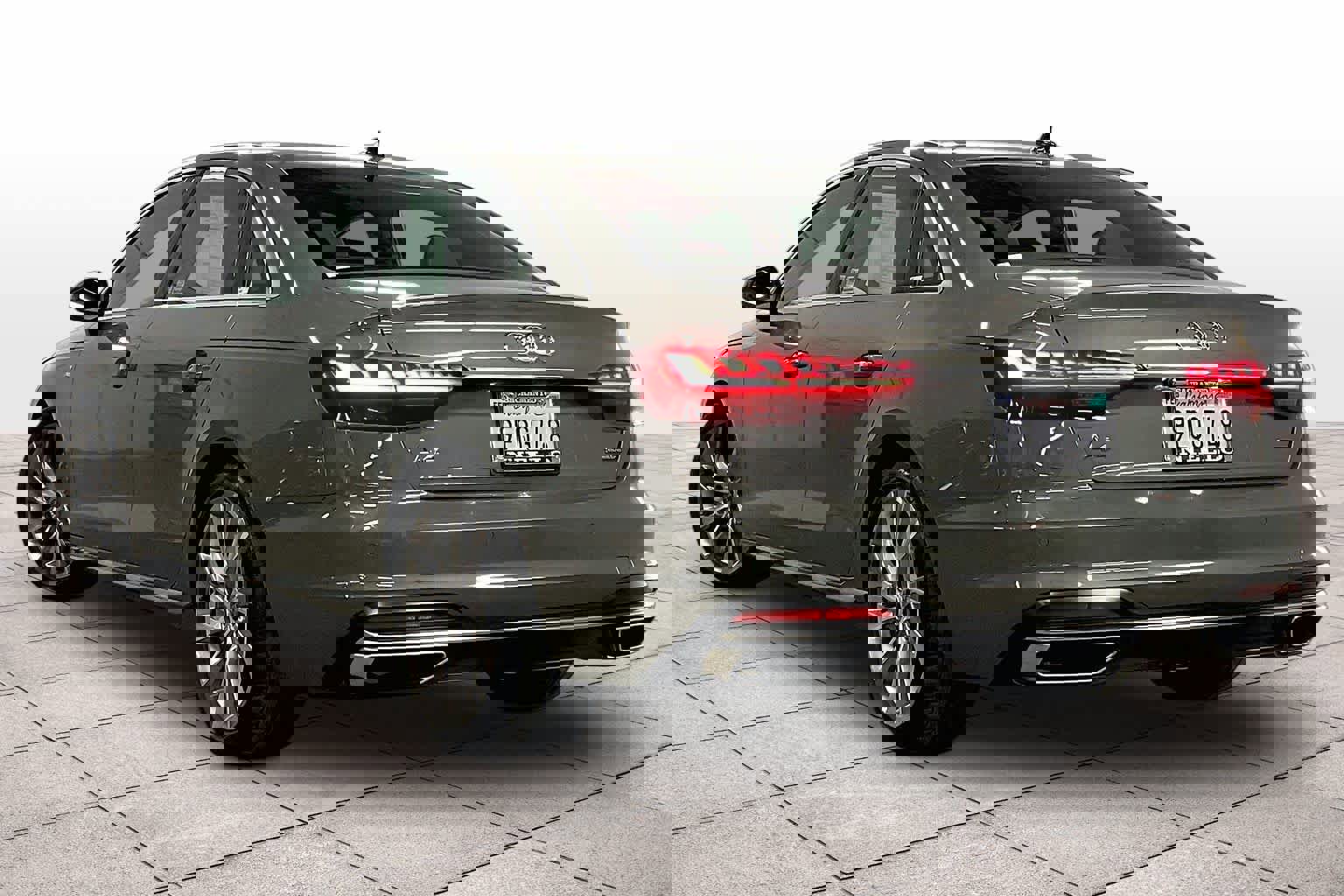 Used 2023 Audi A4 2.0T Premium Plus w/ Premium Plus Package image 13