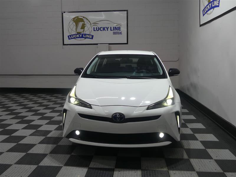 Used 2022 Toyota Prius AWD image 2