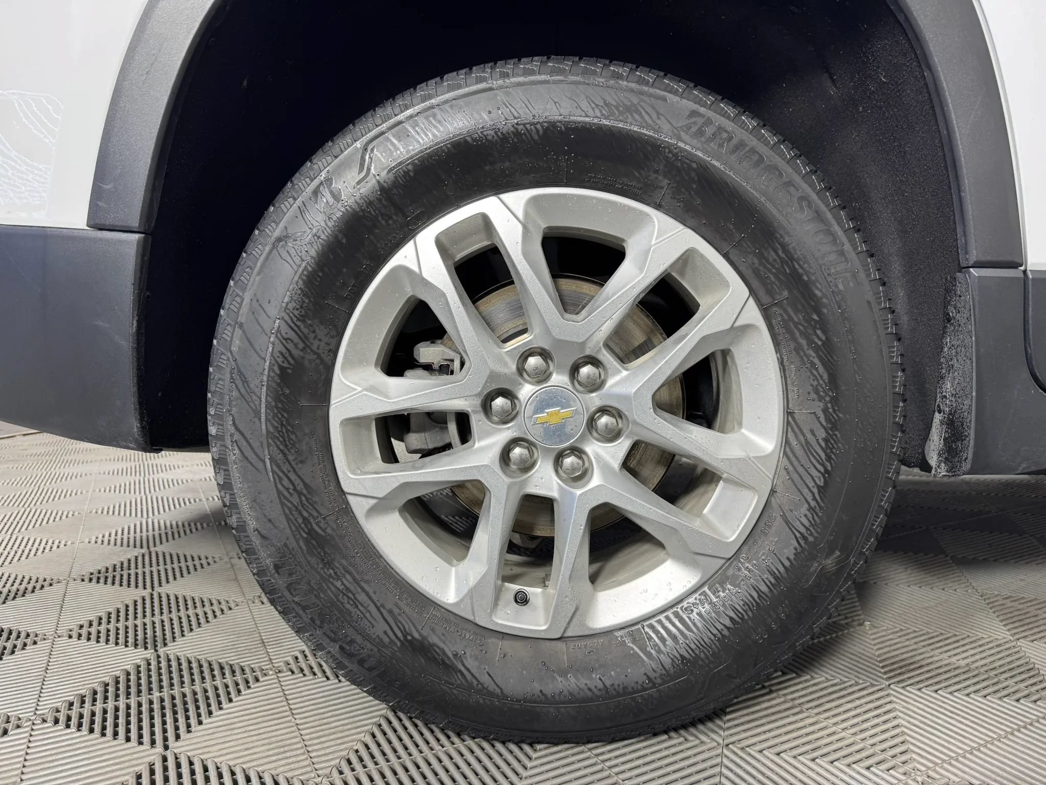 Used 2021 Chevrolet Traverse LS w/ LPO, Floor Liner Package FWD image 45