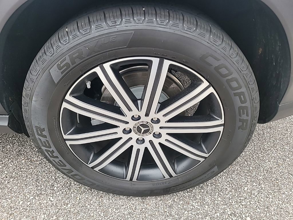 Used 2025 Mercedes-Benz GLE 350 4MATIC image 7