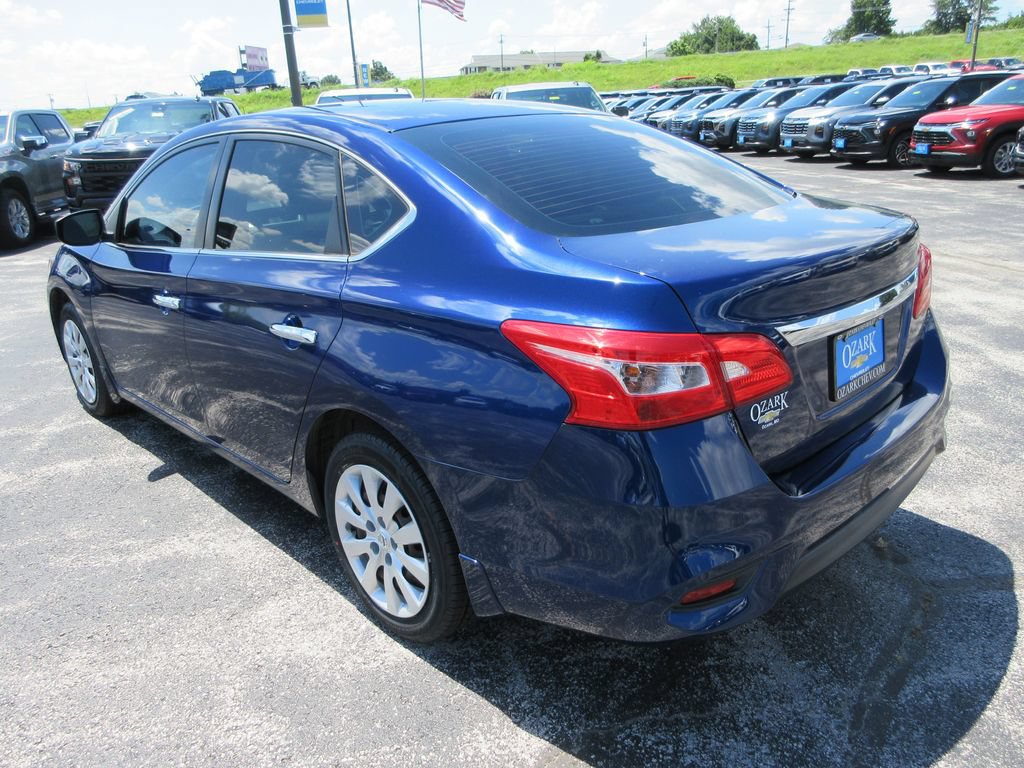 Used 2017 Nissan Sentra S FWD image 3