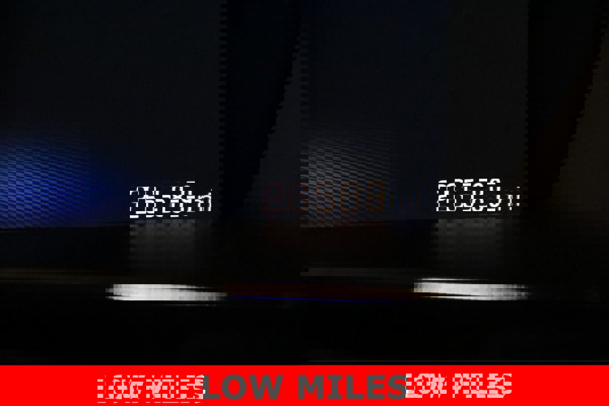 Used 2024 Chevrolet Colorado Z71 w/ Z71 Convenience Package 2 image 18