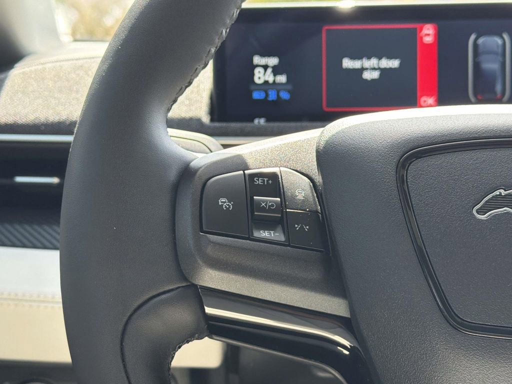 Used 2021 Ford Mustang Mach-E Premium image 12