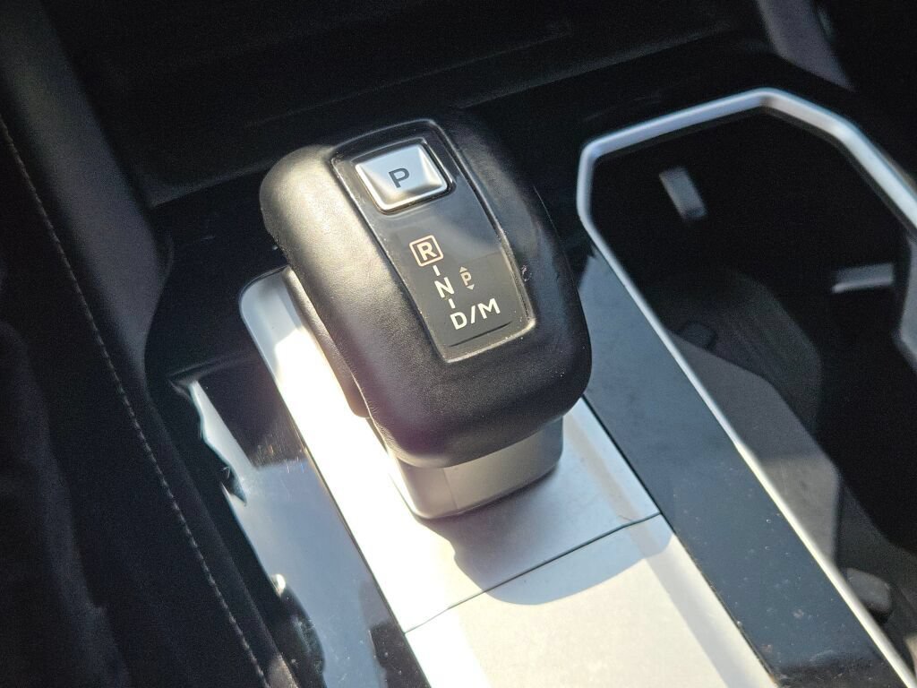Used 2025 Mitsubishi Outlander SE AWD/4WD image 34