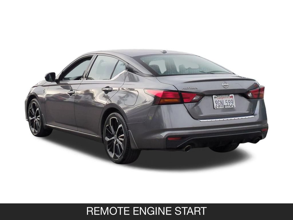 Used 2023 Nissan Altima 2.5 SR FWD image 7