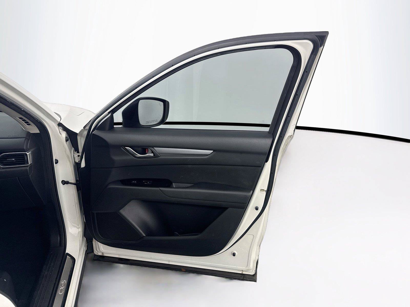 Used 2021 MAZDA CX-5 Sport FWD image 16