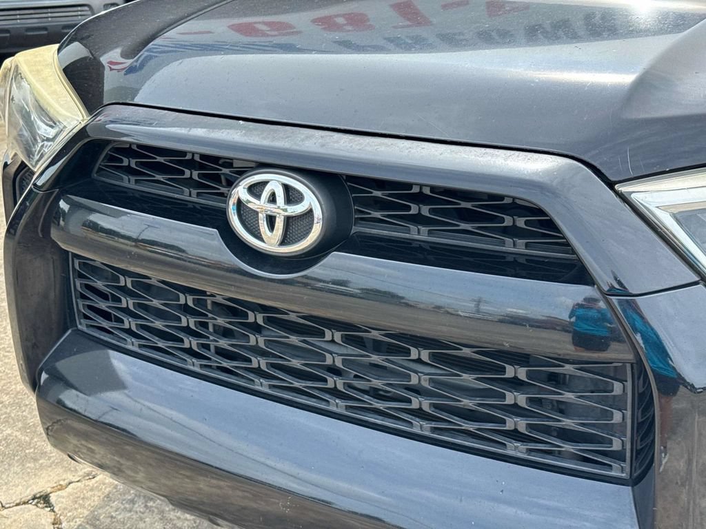 Used 2016 Toyota 4Runner SR5 RWD image 6