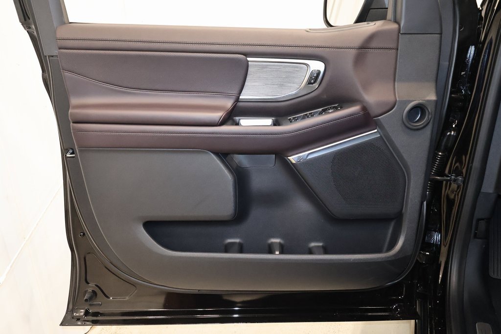 New 2025 Ford Expedition Max Platinum w/ Platinum Ultimate Package image 9