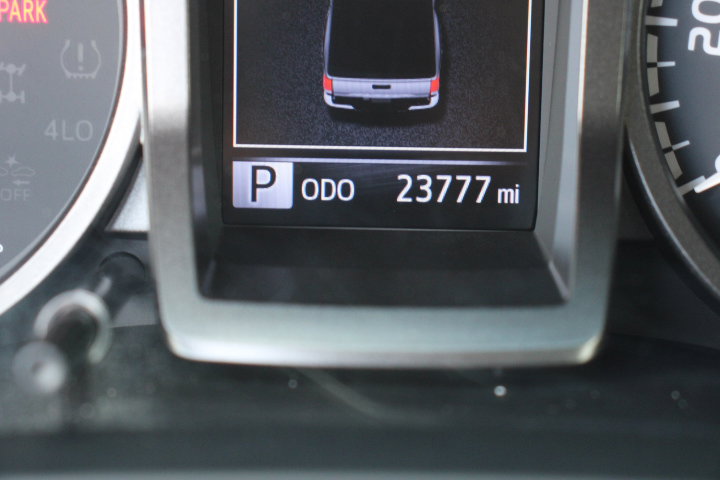 Certified 2023 Toyota Tacoma TRD Off-Road w/ Black Out Package (TMS) image 32