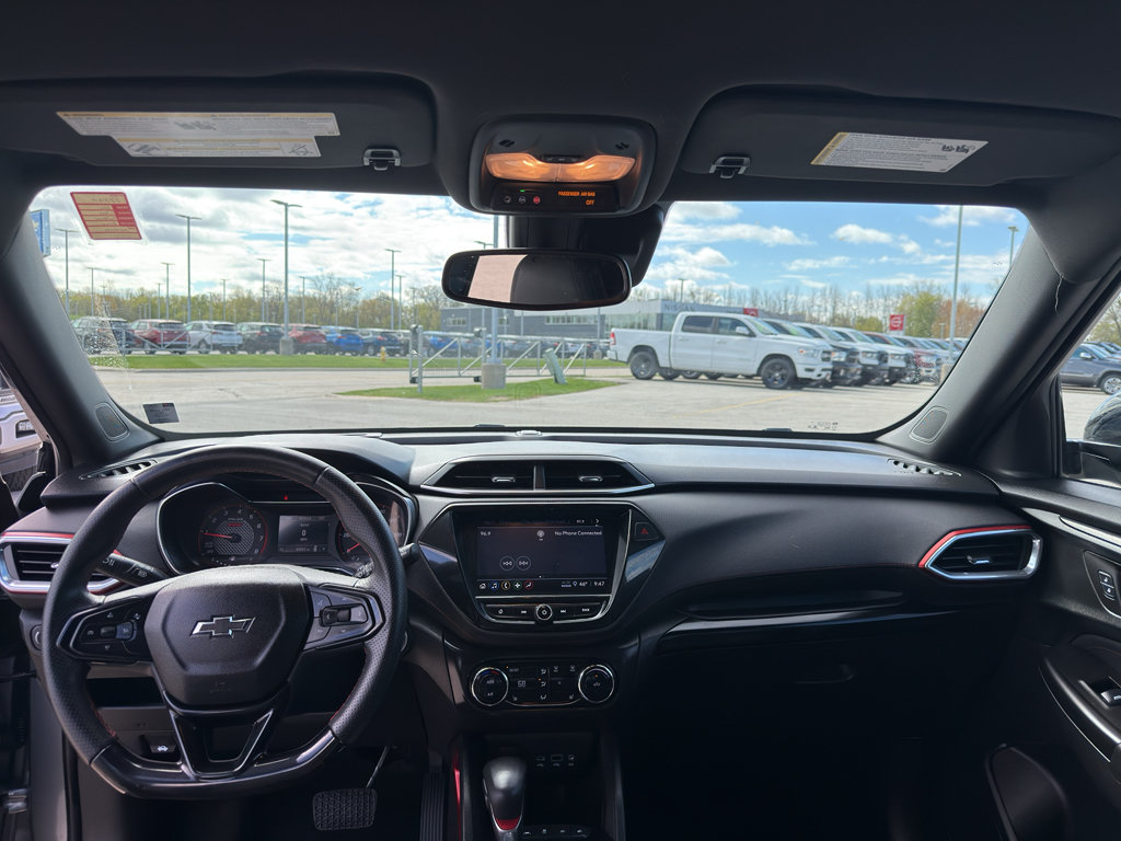 Used 2021 Chevrolet TrailBlazer RS w/ Convenience Package FWD image 29