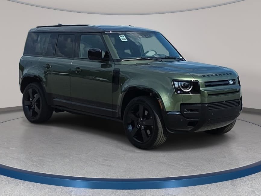 New 2026 Land Rover Defender 110 X-Dynamic SE AWD/4WD image 3