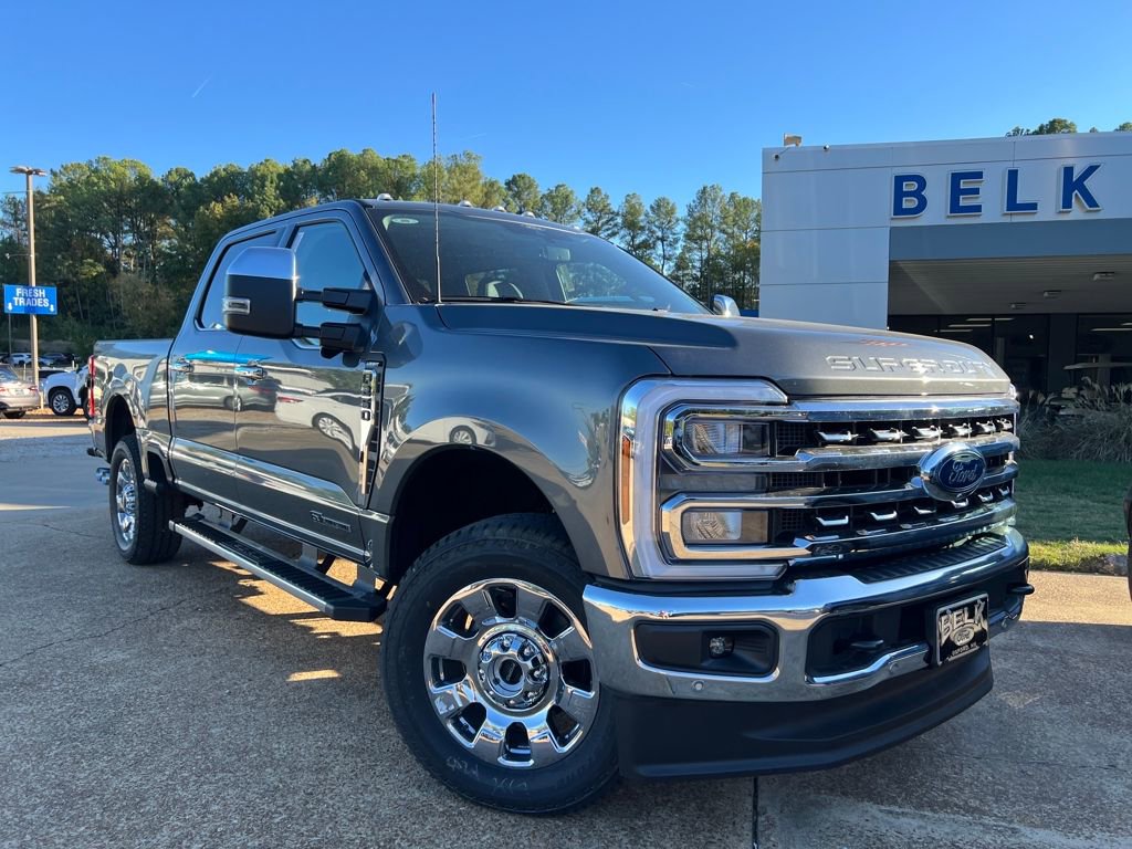 New 2026 Ford F250 Lariat w/ Lariat Premium Package