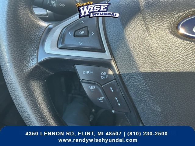 Used 2019 Ford Fusion SE FWD image 18