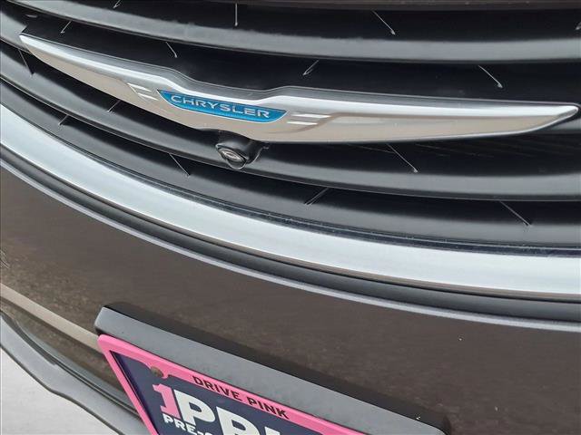 Used 2018 Chrysler Pacifica Limited w/ Advanced Safetytec Group FWD image 10