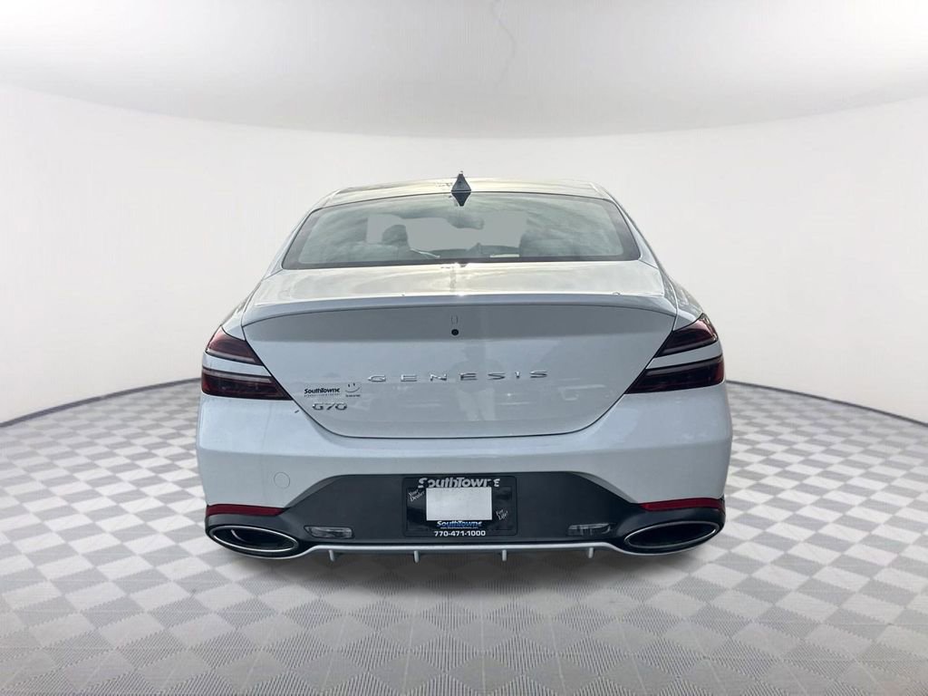 Used 2025 Genesis G70 2.5T RWD image 6