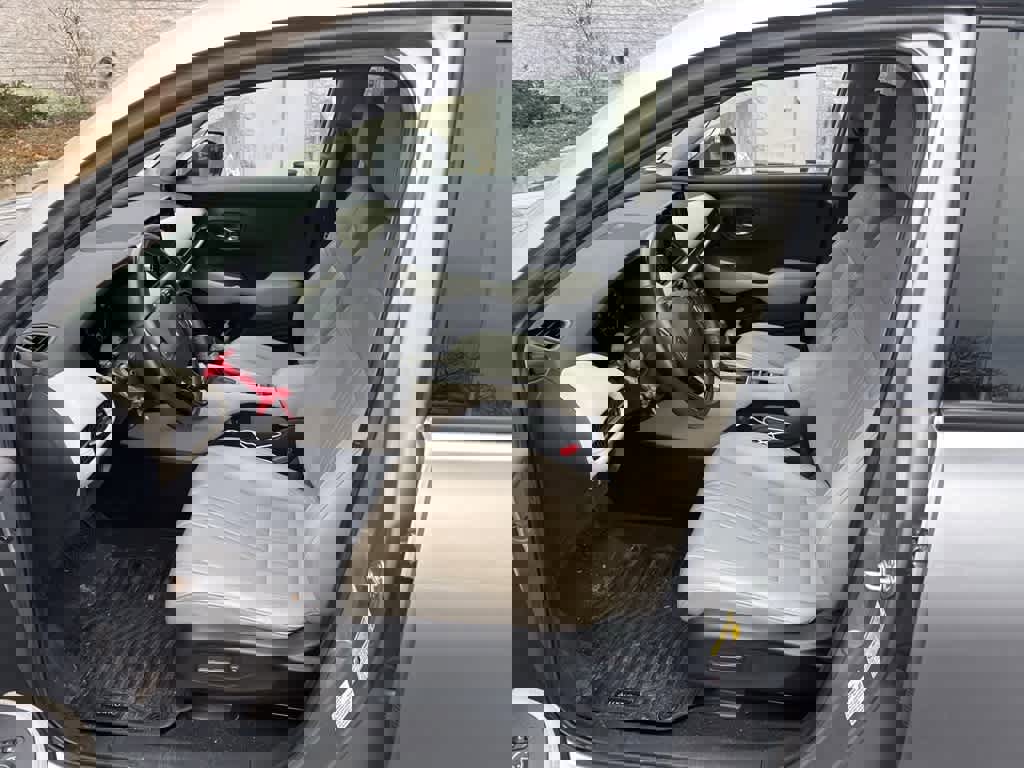 Used 2024 Honda HR-V EX-L image 29