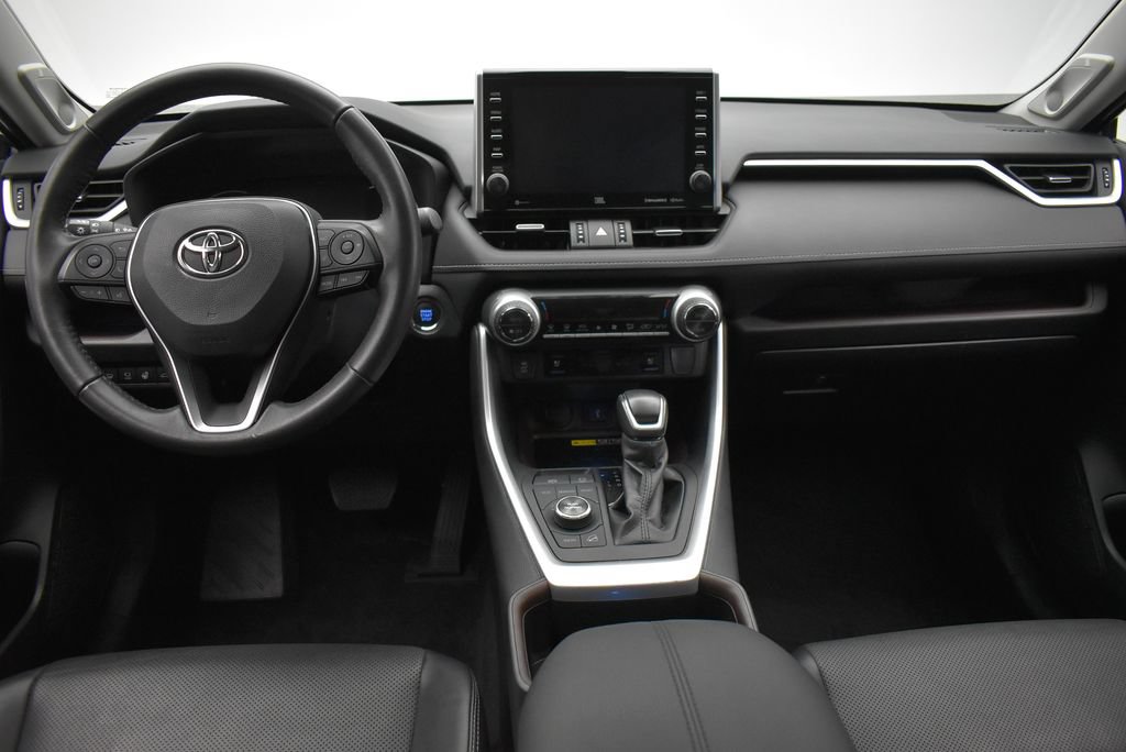 Used 2022 Toyota RAV4 Limited AWD/4WD image 31