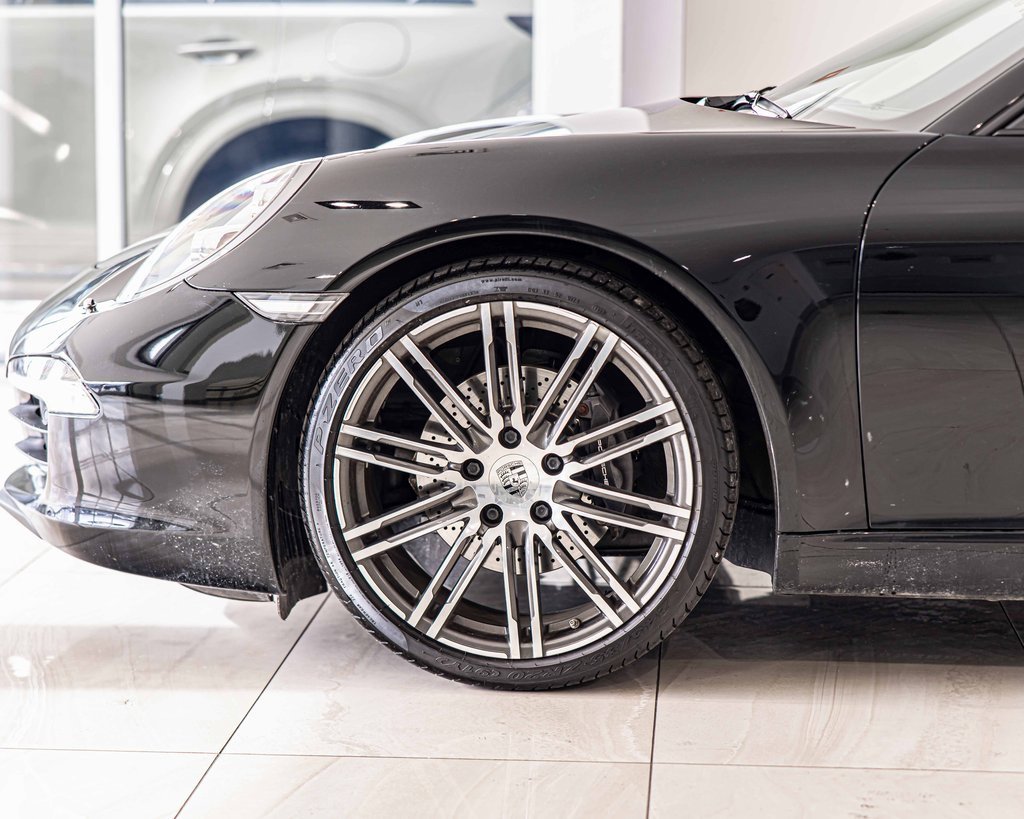 Used 2016 Porsche 911 Carrera Black Edition image 9