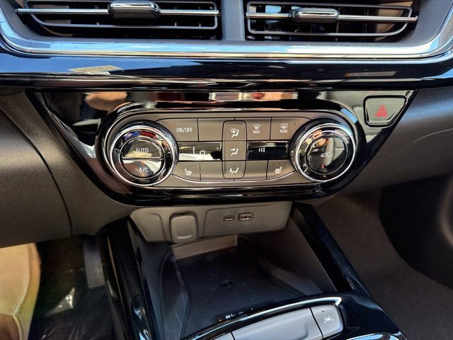 New 2026 Chevrolet Trax RS w/ Sunroof Package image 28