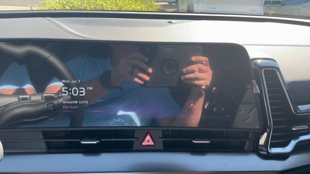 Certified 2025 Kia Sportage EX w/ EX Premium Package image 21