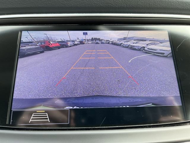 Used 2020 Buick Enclave Essence w/ Sound and Sites Package image 25