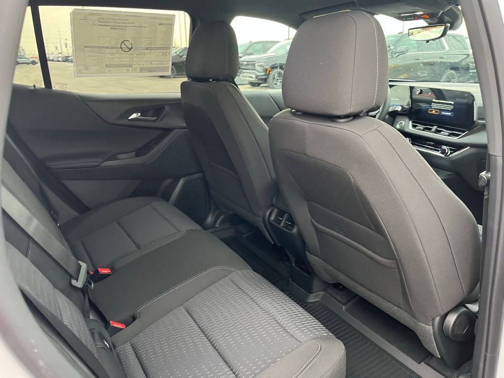 New 2026 Chevrolet Equinox LT w/ Safety and Technology Package image 28