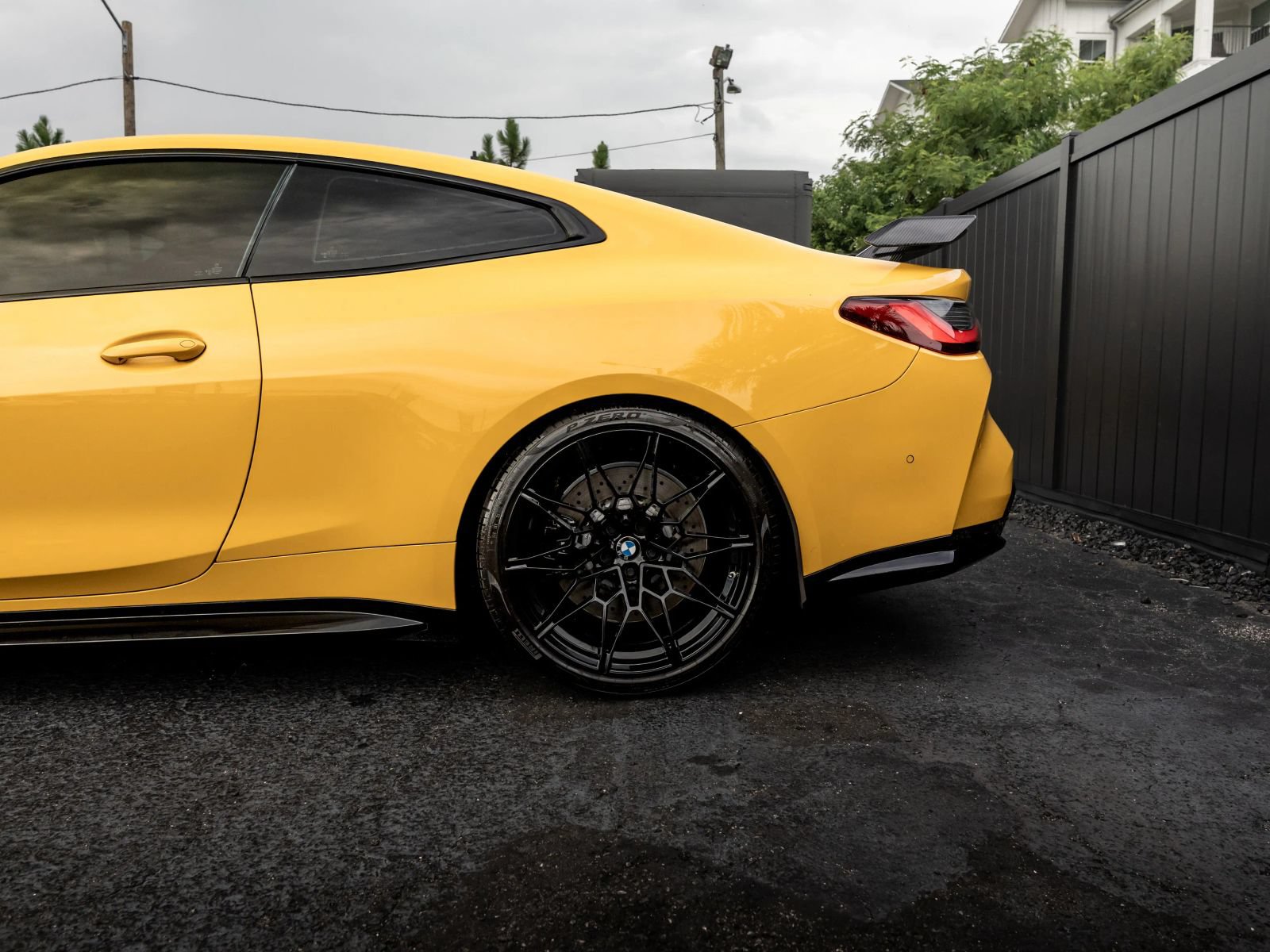 Used 2022 BMW M4 xDrive Competition w/ M Carbon Exterior Package AWD/4WD image 33