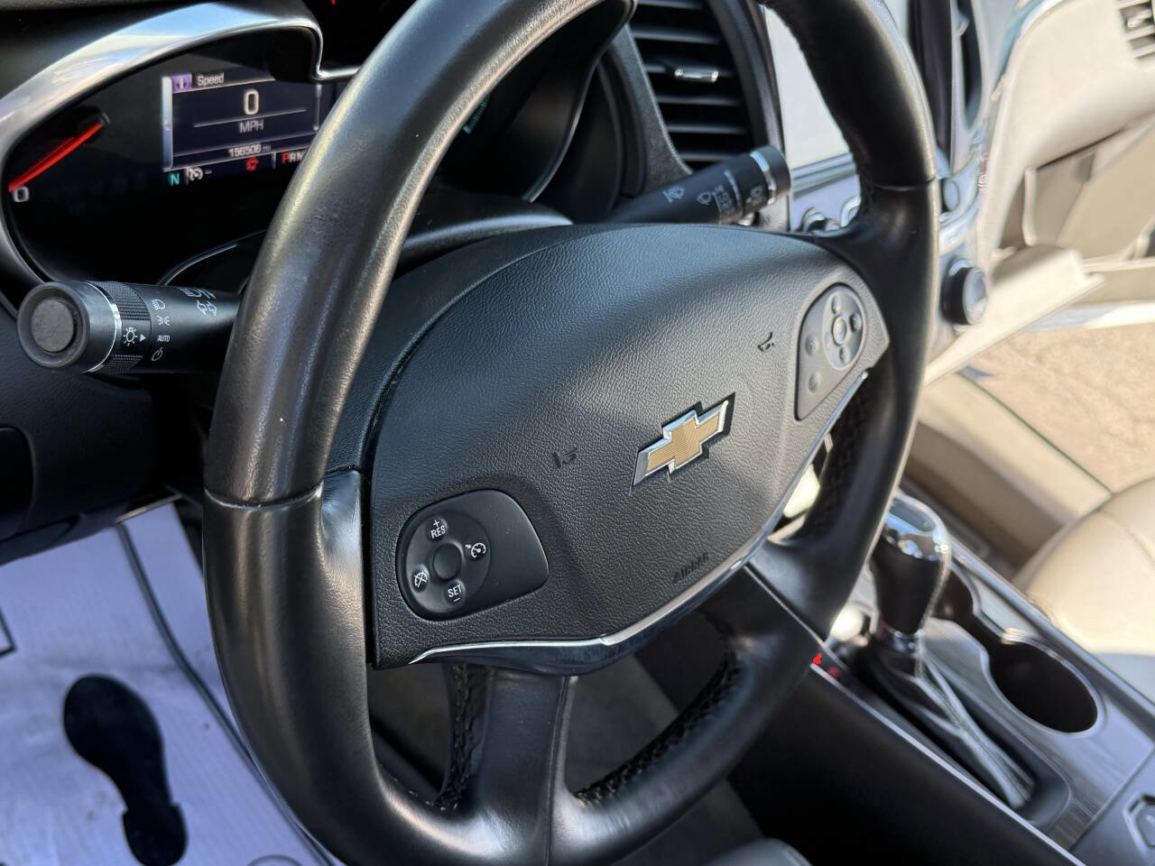 Used 2016 Chevrolet Impala LT FWD image 9
