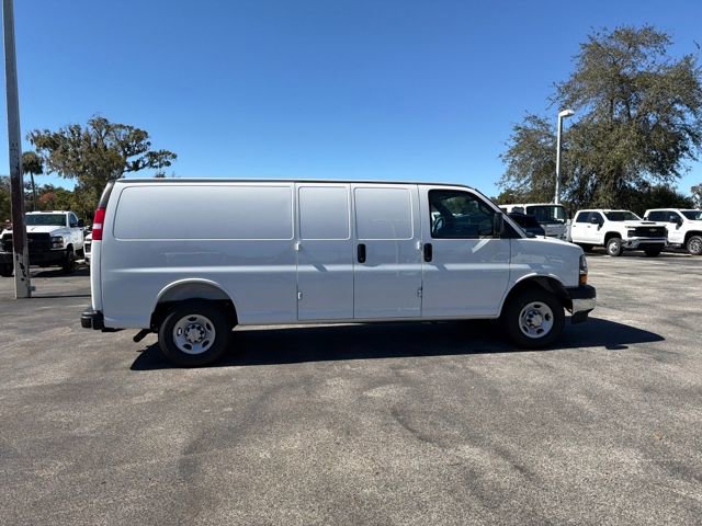 New 2025 Chevrolet Express 2500 Work Van 3D Extended Cargo Van w/ Driver Convenience Package RWD image 17