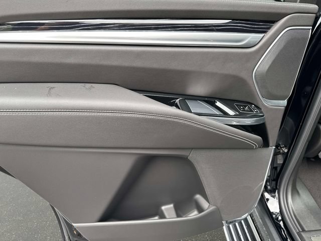 New 2026 Cadillac Escalade Sport w/ Touring Package AWD/4WD image 12