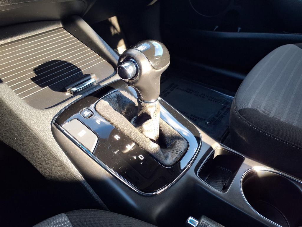 Used 2018 Kia Forte S w/ S Technology Plus Package image 20