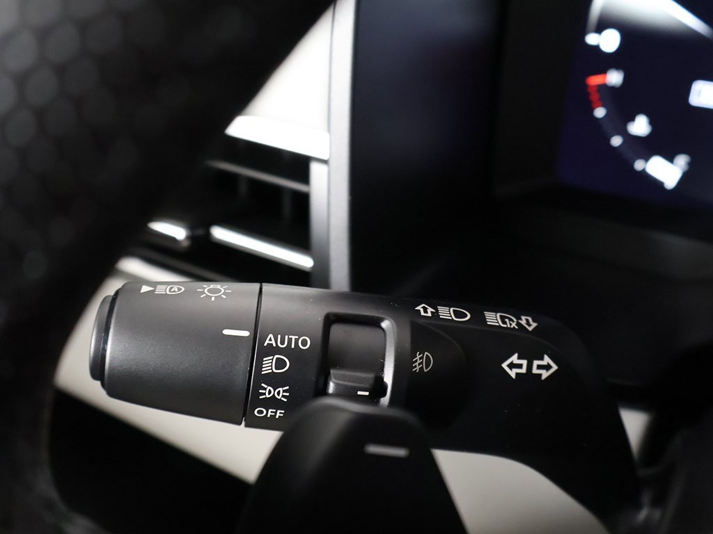 New 2025 Mitsubishi Outlander SE image 45