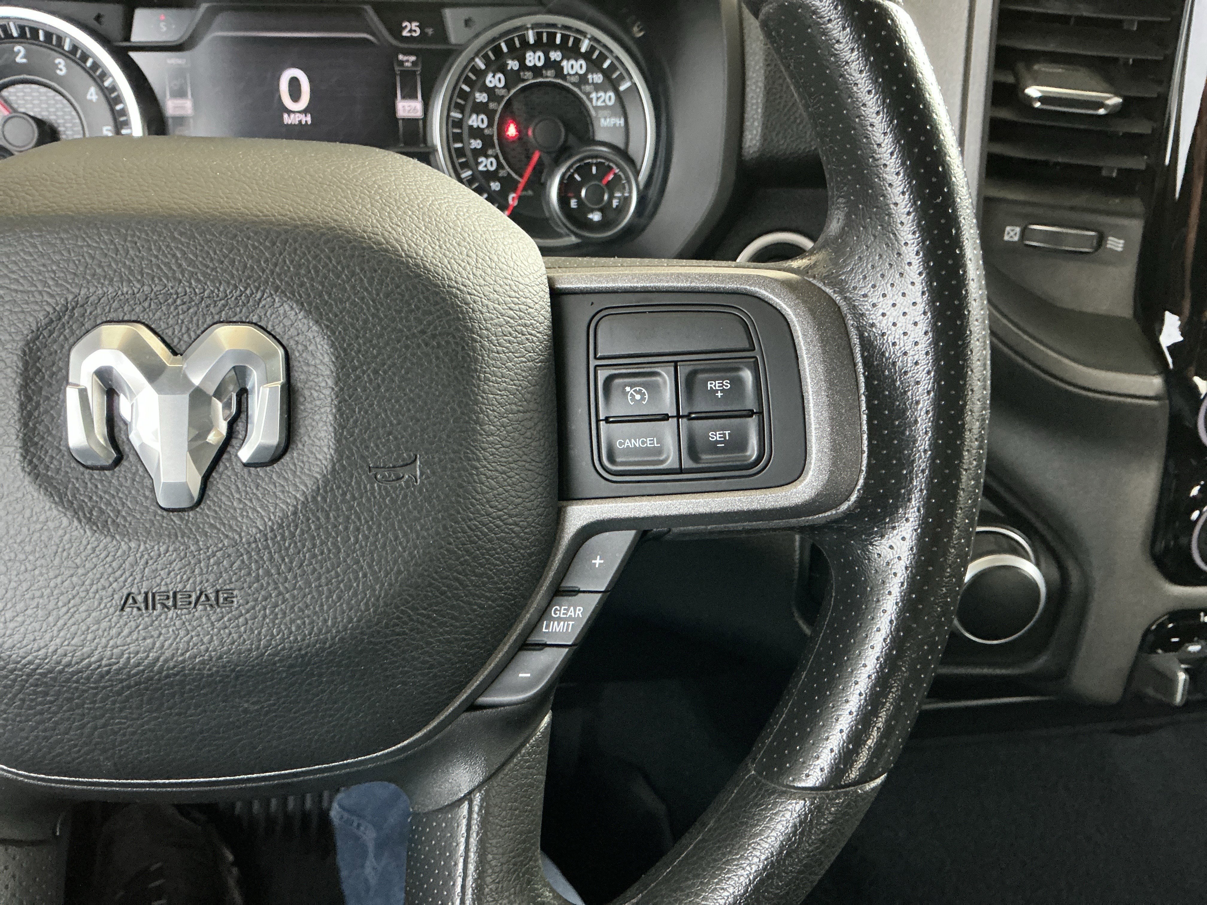 Used 2022 RAM 2500 Tradesman image 13