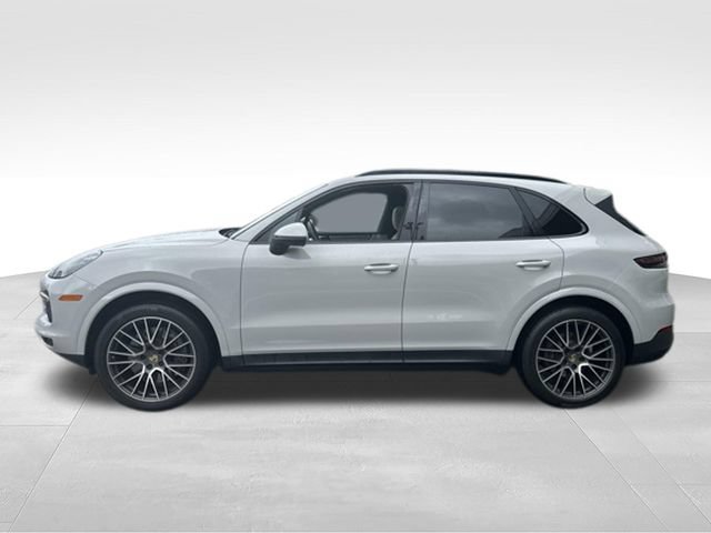 Used 2021 Porsche Cayenne AWD/4WD image 3