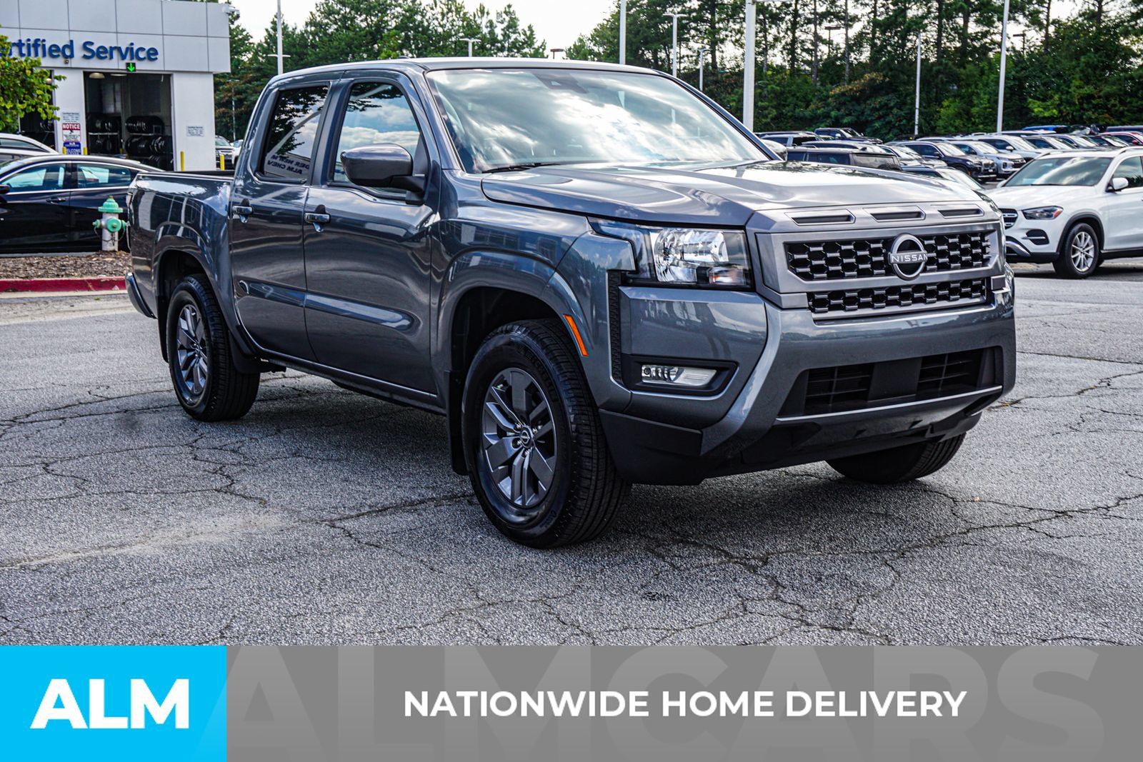 Used 2025 Nissan Frontier SV w/ SV Convenience Package RWD image 5