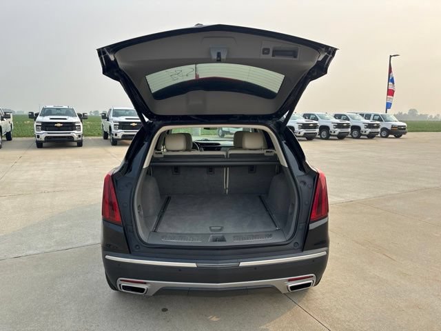 Used 2021 Cadillac XT5 Premium Luxury FWD image 6