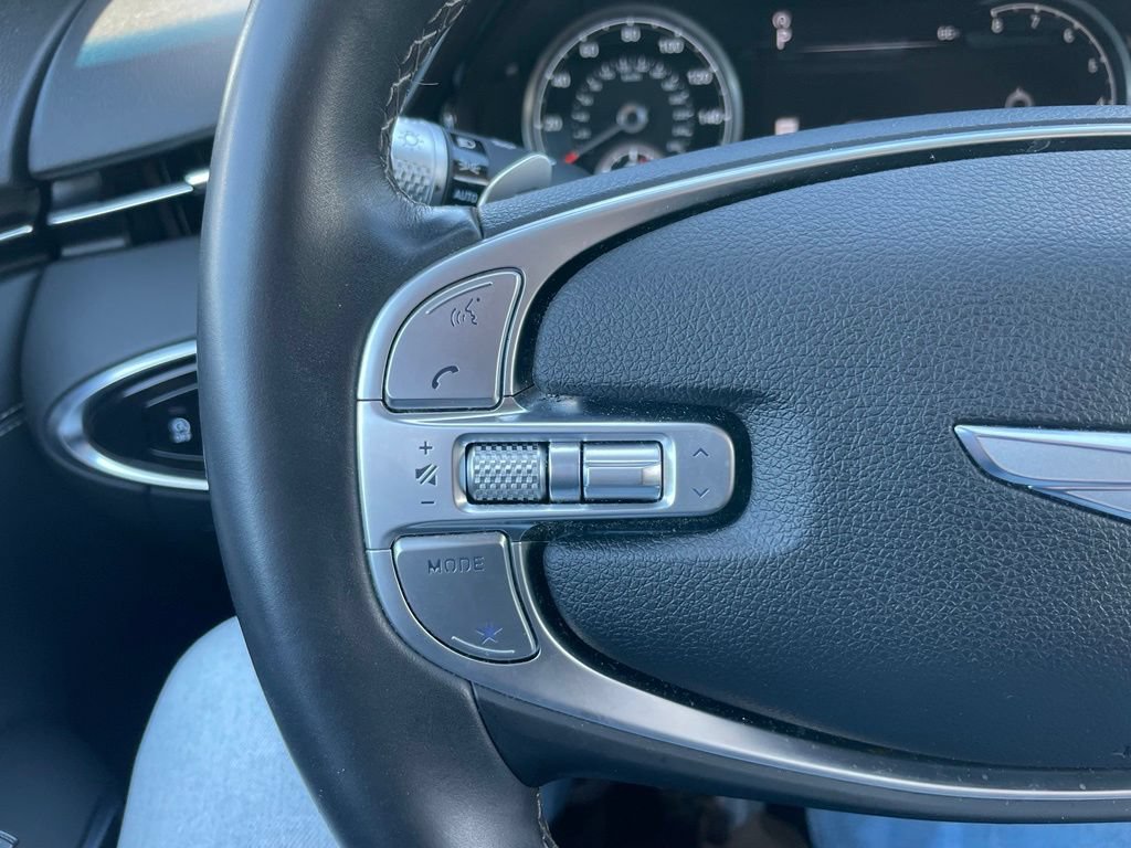 Used 2025 Genesis GV70 2.5T AWD/4WD image 21
