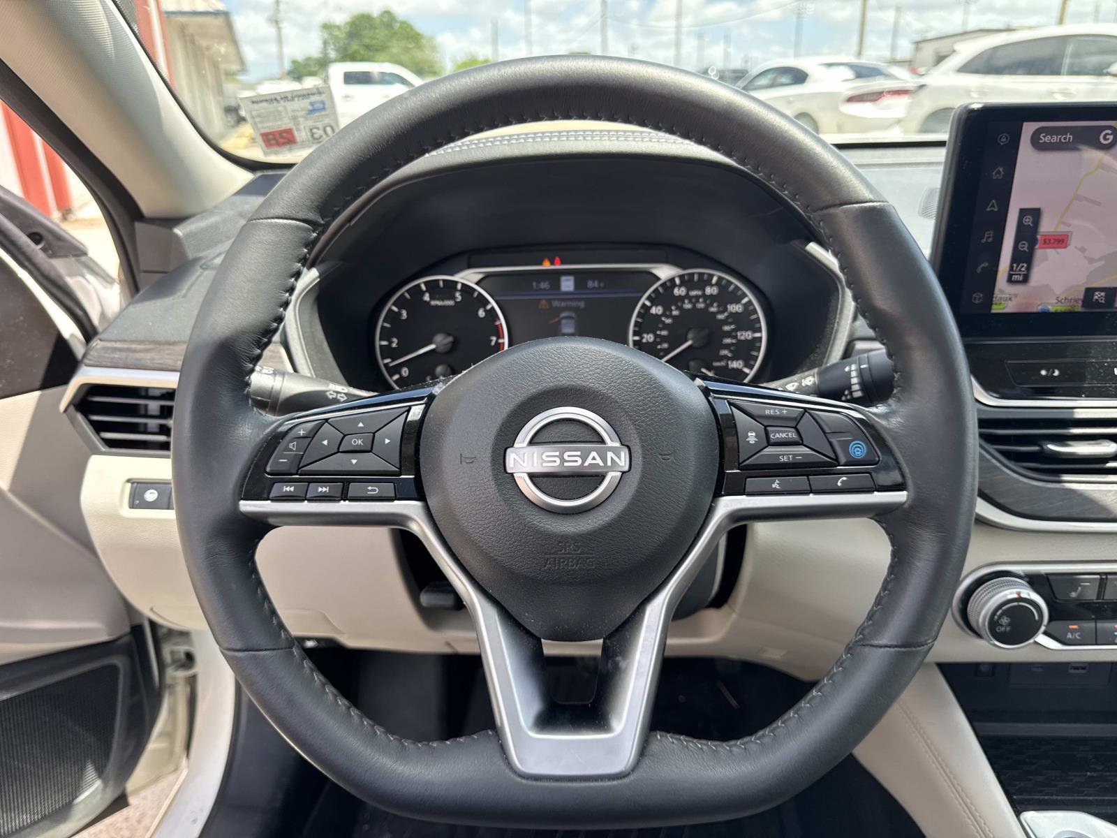 Used 2024 Nissan Altima 2.5 SV w/ SV Premium Package image 22