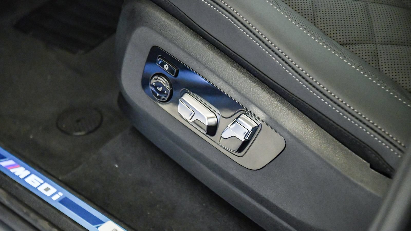 New 2026 BMW X5 M60i AWD/4WD image 35